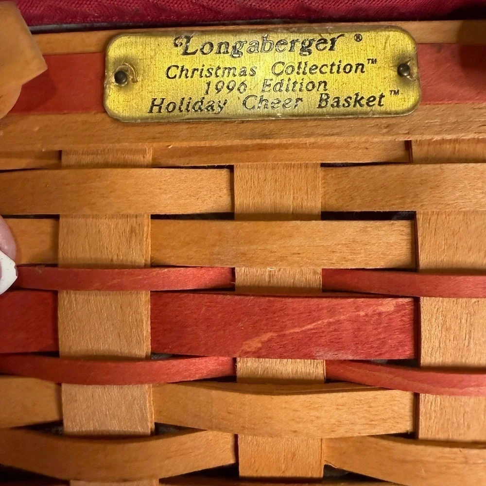 Longaberger Handwoven Basket with Natural and Red Accents 1996 VINTAGE